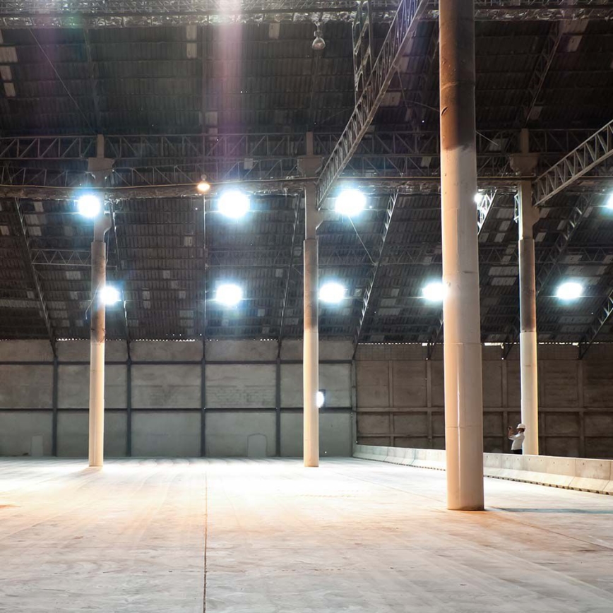 LED pramoninis šviestuvas High Bay LED/100W/230V IP65 4000K