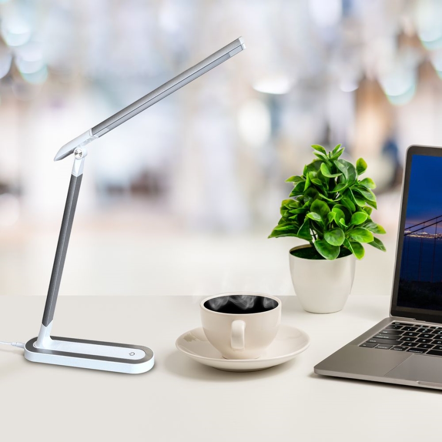 LED pritemdomas, liečiamas stalinis šviestuvas MADERA LED/7W/230V USB balta