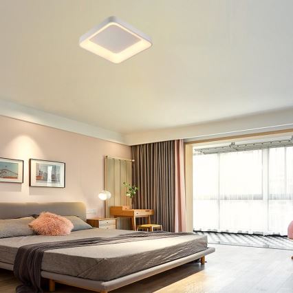 LED Pritemdomas lubinis šviestuvas LED/45W/230V 3000-6500K balta + nuotolinio valdymo pultas
