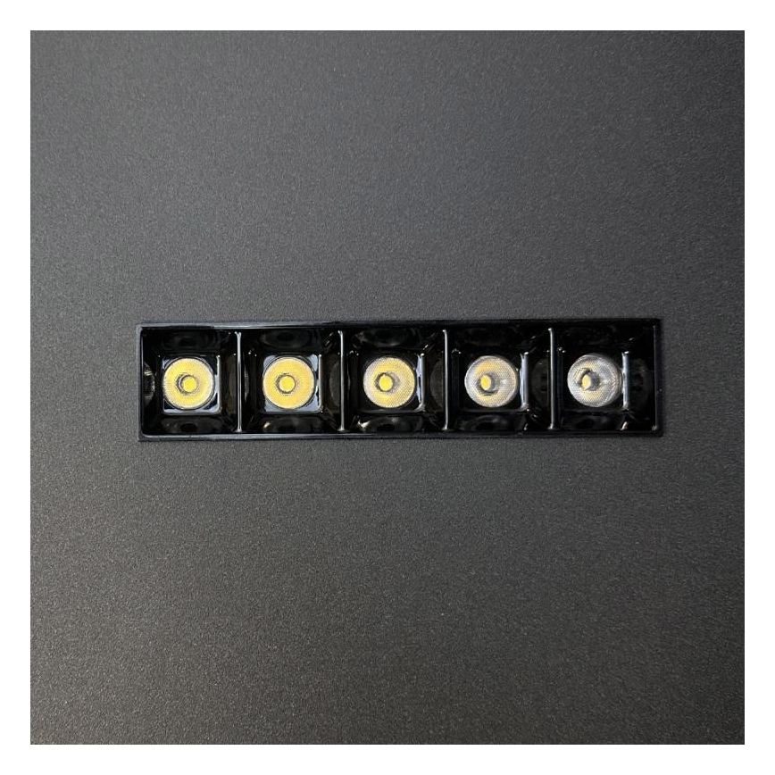 LED Pritemdomas lubinis šviestuvas LED/95W/230V 3000-6500K juoda + nuotolinio valdymo pultas