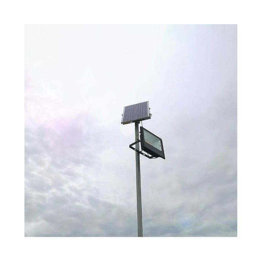 LED Pritemdomas saulės prožektorius LED/12W/3,2V 6000K IP65 5000 mAh + nuotolinio valdymo pultas