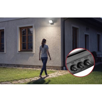 LED prožektorius su judesio ir sutemų davikliu TAMBO EVO LED/50W/230V 4000K IP44 juodas