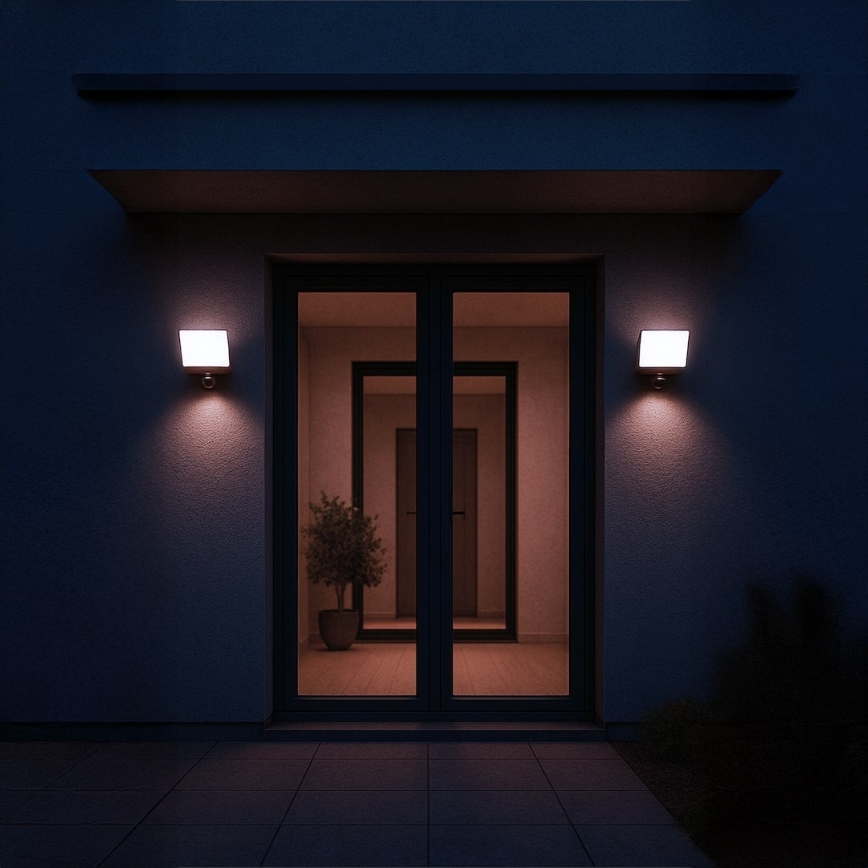 LED prožektorius su judesio ir sutemų jutikliu DAVOS LED/30W/230V IP54 juodas