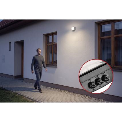 LED prožektorius su judesio ir sutemų jutikliu TAMBO EVO LED/20W/230V 4000K IP44 juodas