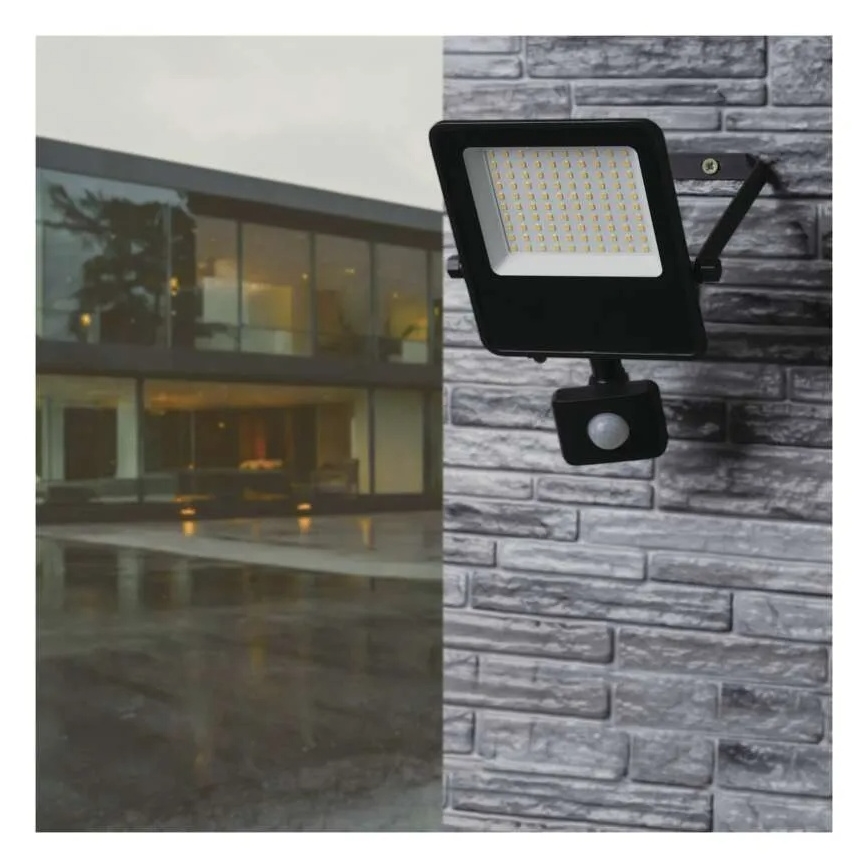 LED prožektorius su jutikliu VISIO LED/50W/230V 4000K IP65