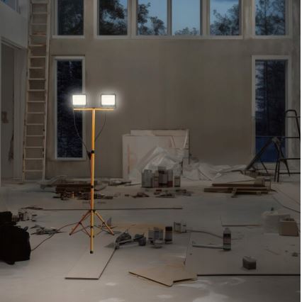 LED Prožektorius su stovu NOCTIS 2xLED/50W/230V 4000K IP65