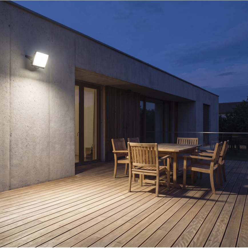 LED prožektorius TAMBO EVO LED/50W/230V 4000K IP65 juodas
