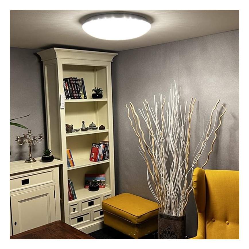 LED Reguliuojamas lubinis šviestuvas LED/48W/230V 2700-6500K Wi-Fi Tuya + valdymo pultas
