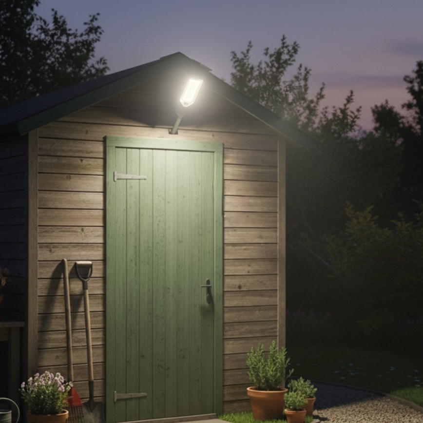LED reguliuojama saulės gatvės lempa su jutikliu VENICE LED/200W/3,2V 12000 mAh IP65 juoda + nuotolinis valdymas