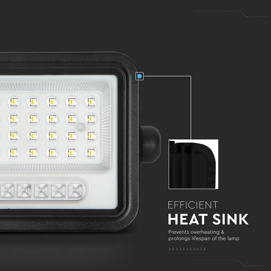 LED reguliuojamas saulės prožektorius LED/50W/3,2V 2000-8000K IP65 3800 mAh juodas + nuotolinis valdymas