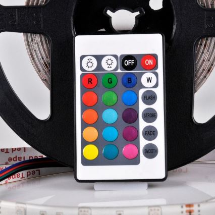 LED RGB Reguliuojama juosta 5m LED/18W/12V IP20 + VP