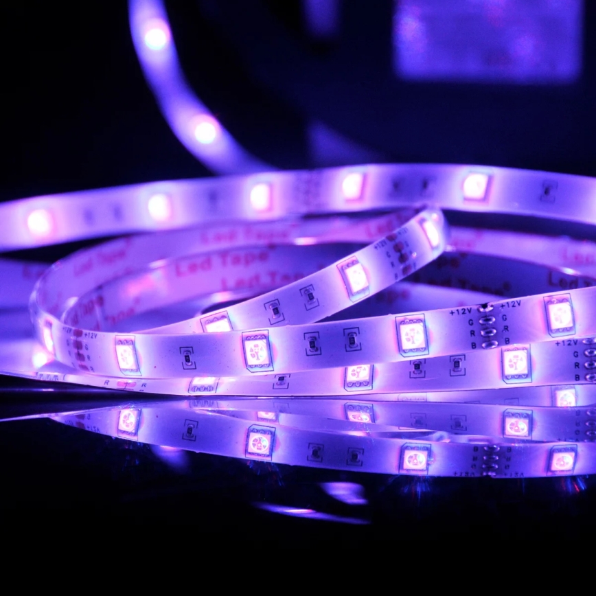 LED RGB Reguliuojama juosta laukui 5m LED/14W/12V IP65 + VP