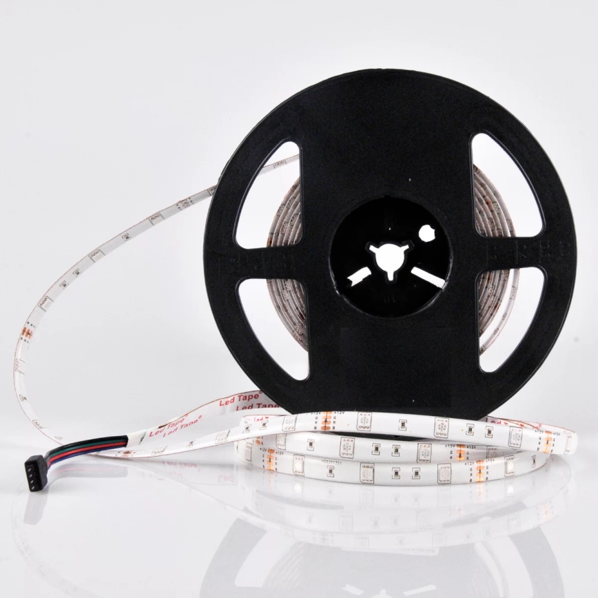 LED RGB Reguliuojama juosta laukui 5m LED/14W/12V IP65 + VP