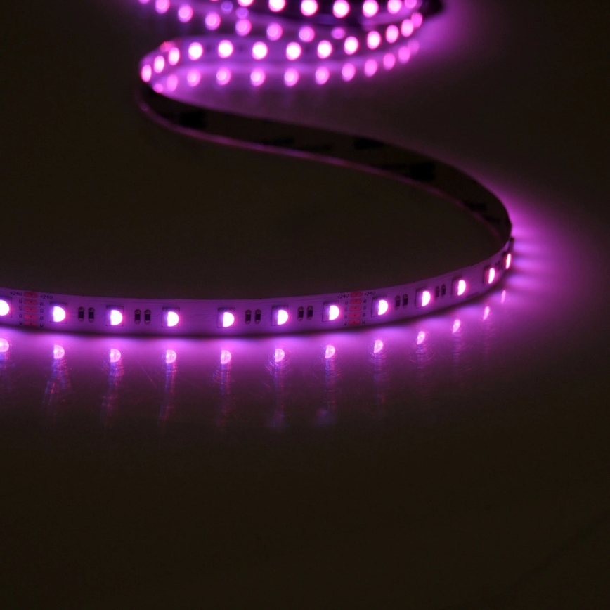 LED RGBW Reguliuojama juosta 3m LED/22W/24/230V + valdymo pultas