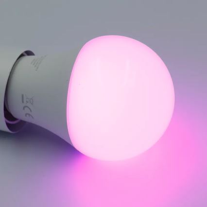 LED RGBW Reguliuojama lemputė A60 E27/9W/230V 2700-6500K Wi-Fi Tuya
