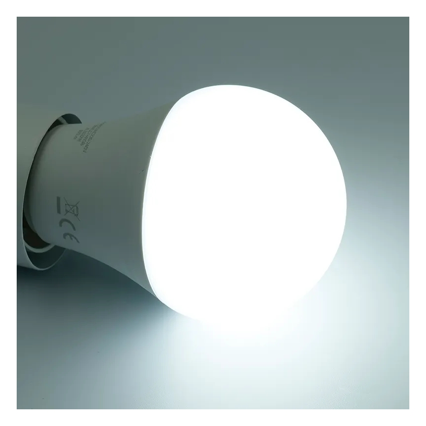 LED RGBW Reguliuojama lemputė A60 E27/9W/230V 2700-6500K Wi-Fi Tuya
