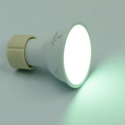 LED RGBW Reguliuojama lemputė GU10/4,5W/230V 2700-6500K Wi-Fi Tuya