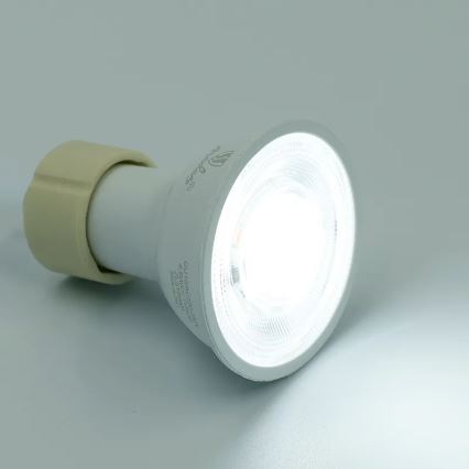 LED RGBW Reguliuojama lemputė GU10/4,5W/230V 2700-6500K Wi-Fi Tuya