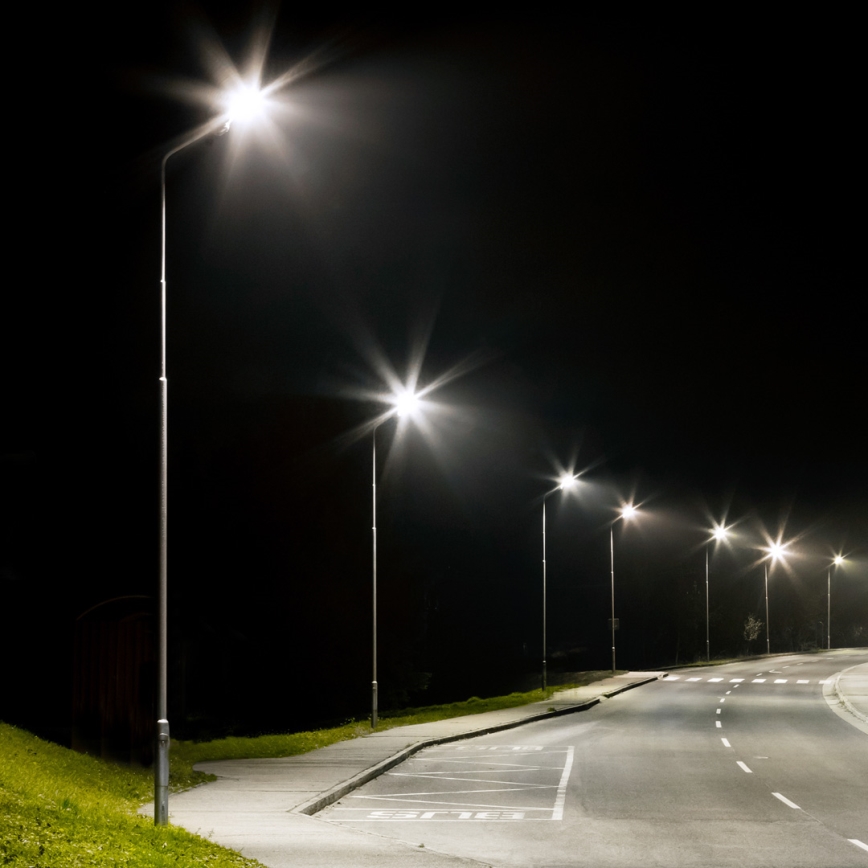 LED Saulės energijos gatvių lempa VIA 100W/10000 mAh 3,2V 6000K IP65 + nuotolinio valdymo pultas