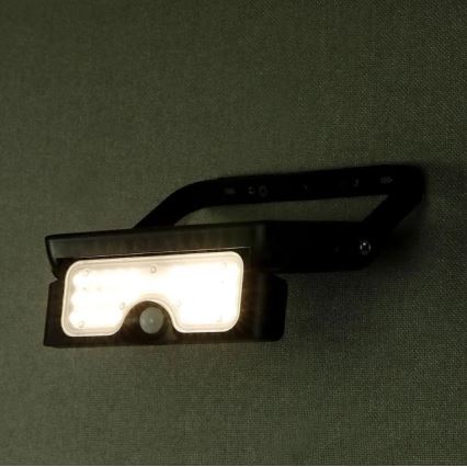 LED Saulės energijos prožektorius su jutiklliu LED/5W/3,7V IP65 4000K 3000 mAh