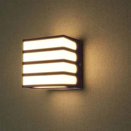 LED sieninis lauko šviestuvas LED/8W/230V IP65 3000K ruda