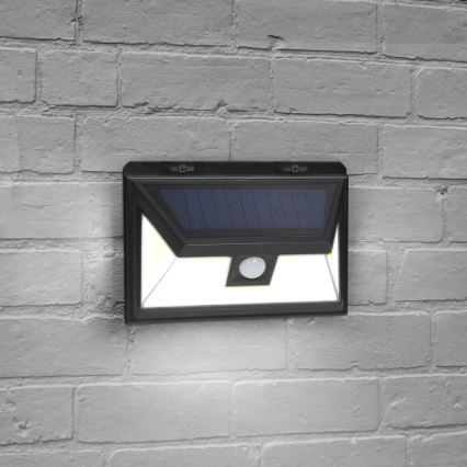 LED sieninis šviestuvas su jutikliu, įkraunamas saulės energija LED/5W/5,5V IP65 1200 mAh