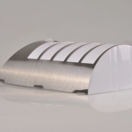 LED sieninis šviestuvas su jutikliu, įkraunamas saulės energija SAFFO LED/3,7V 2000 mAh IP44