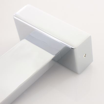 LED sieninis vonios šviestuvas SHINE LED/7W/230V 300x120 IP44