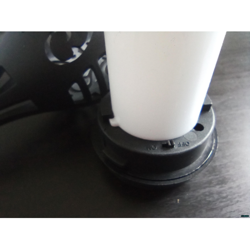 LED šviestuvas, įkraunamas saulės energija su prietemos jutikliu LED/1,2W/1,2V 600 mAh IP44