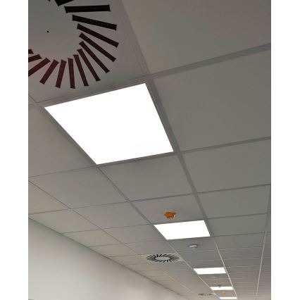 Dimeriuojamas vonios kambario įleidžiamas lubų LED panelis STELLA LED/28/32/36/40W/230V 59,5x59,5 cm CRI 90 IP44 balta