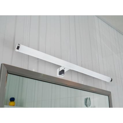 LED vonios veidrodžio apšvietimas LED/12W/230V 59,5 cm IP44 blizgus chromas