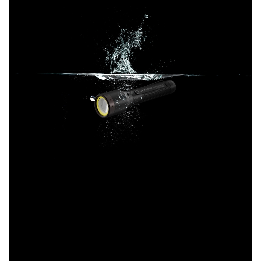 Ledlenser P9R Core - reguliuojamo ryškumo įkraunamas LED žibintuvėlis, 4800 mAh, IP68, 1000 lm, 20 h