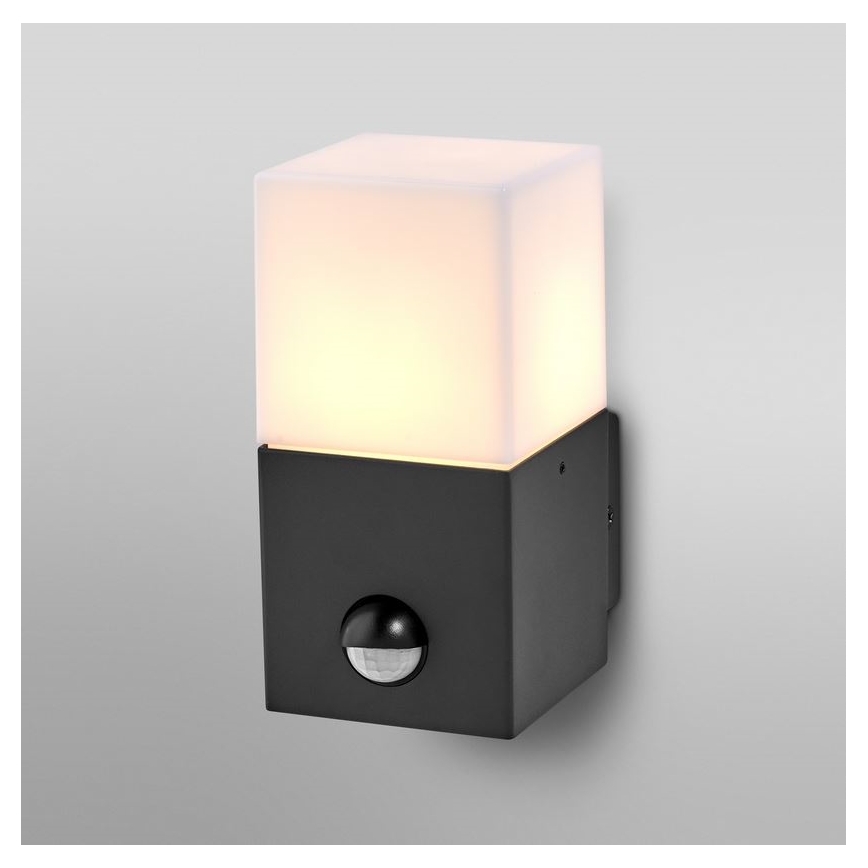 Ledvance - Lauko sieninis šviestuvas su jutikliu FIGO SQUARE 1xE27/20W/230V