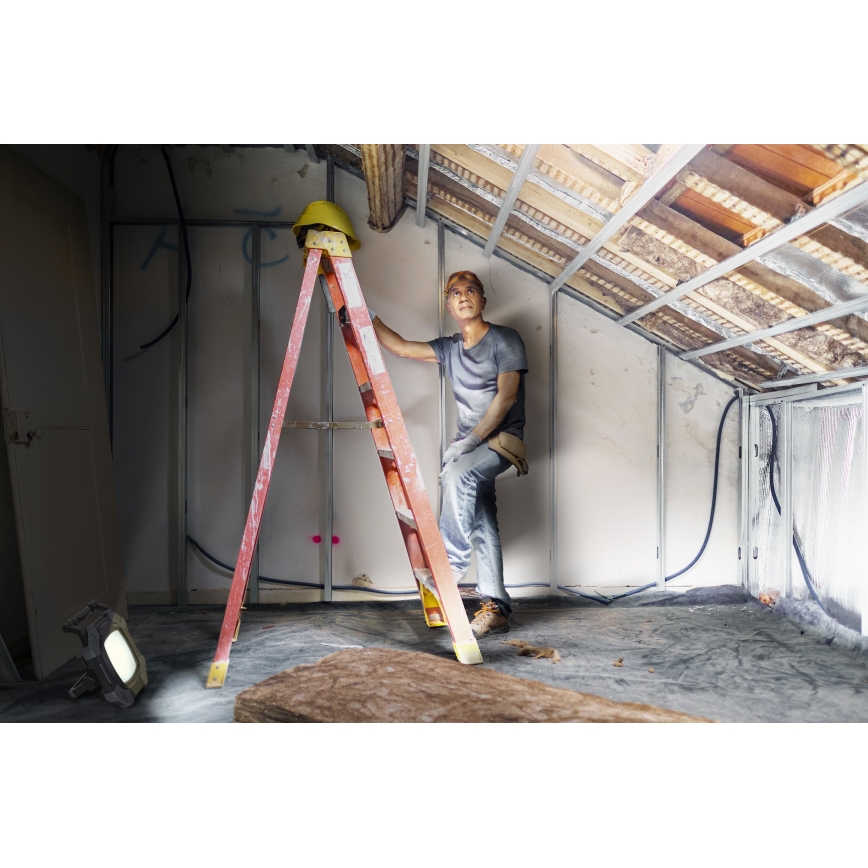 Ledvance - LED Pritemdomas darbinis šviestuvas su 2 lizdais WORKLIGHT VALUE LED/60W/230V IP54