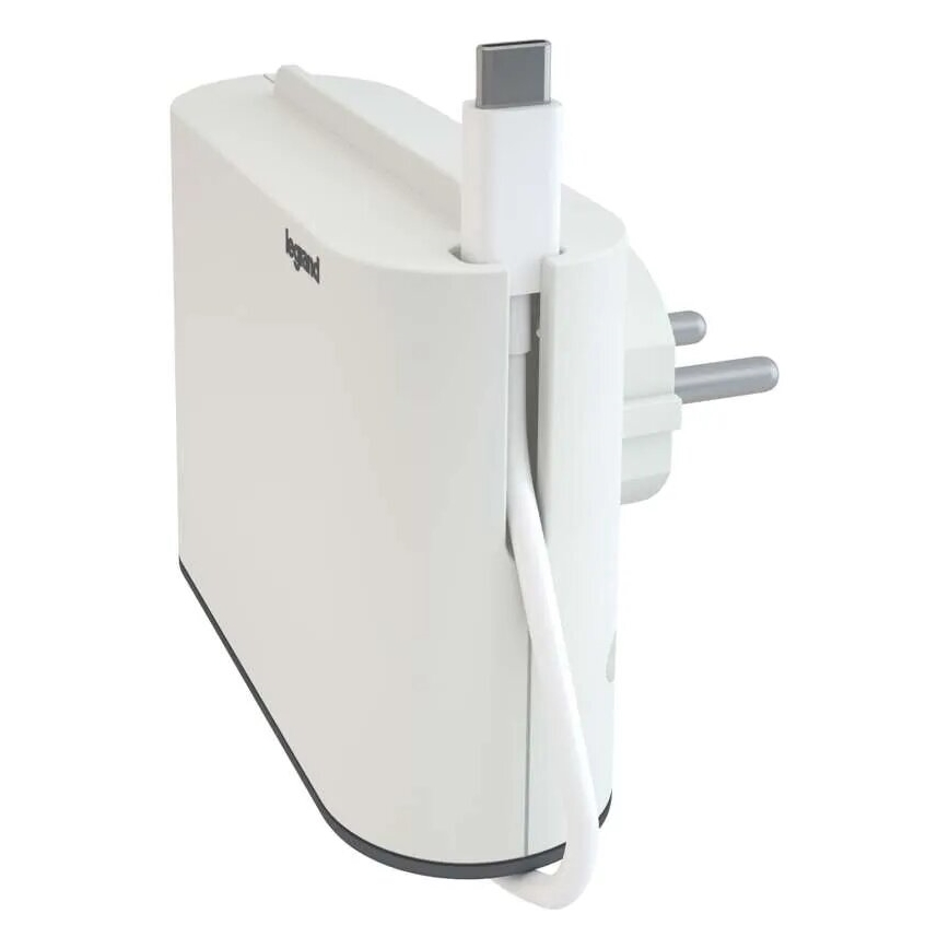 Legrand 049401 - Kištukinio lizdo skirstytuvas 2Z Tipas C + USB-A + USB-C balta