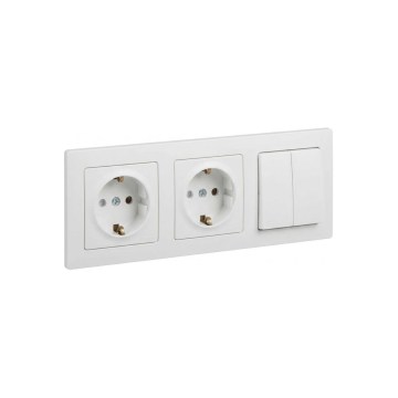 Legrand - Dvigubas SCHUKO namų lizdas ir dvigubas serijinis jungiklis Nr. 5 su rėmeliu SUNO 250V balta
