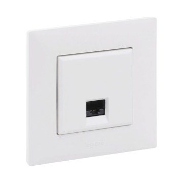 Legrand - Ethernet lizdas RJ45 su NILOE STEP rėmeliu baltas