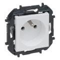 Legrand - Namų rozetė be rėmo NILOE STEP 250V balta