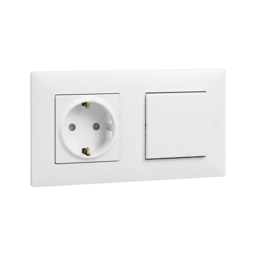 Legrand - namų SCHUKO lizdas ir vienpolinis jungiklis nr. 1 su rėmeliu NILOE STEP 250V balta