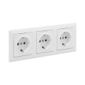 Legrand - Trigubė SCHUKO rozetė su rėmeliu SUNO 250V balta