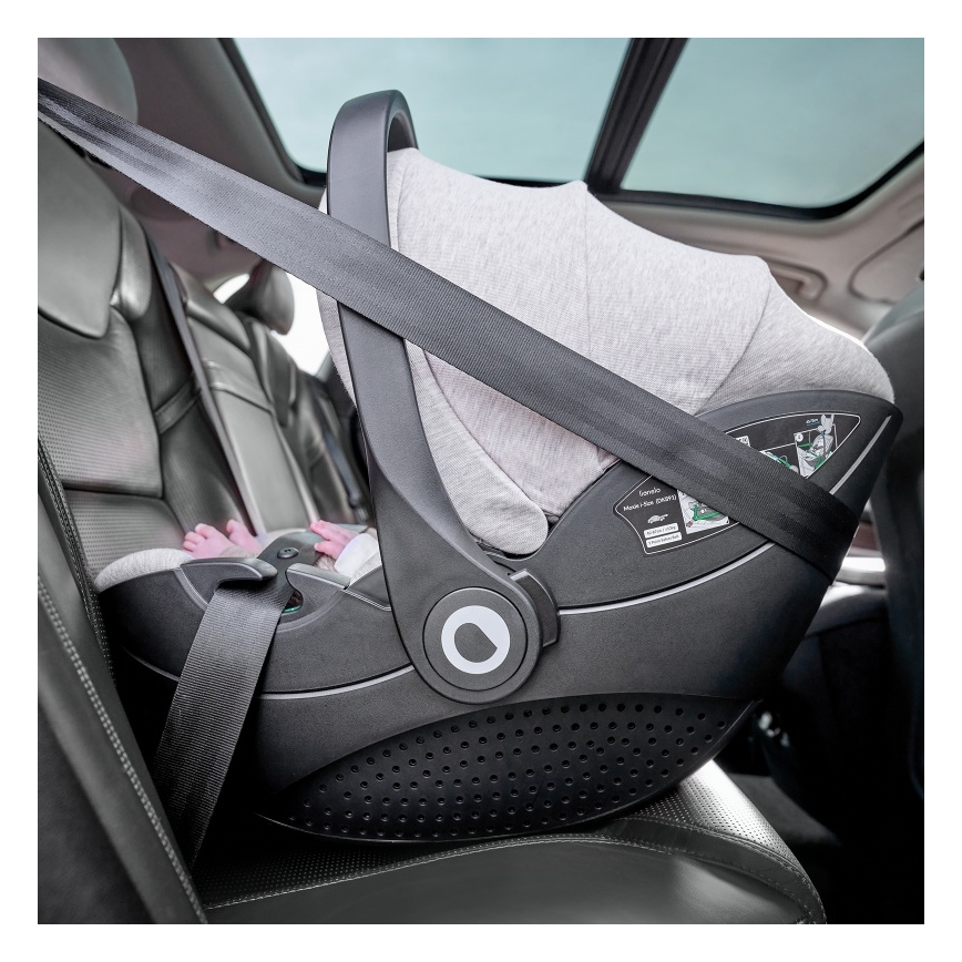 Lionelo - Automobilinė kėdutė MOXIE i-Size 40-87 cm smėlio spalvos