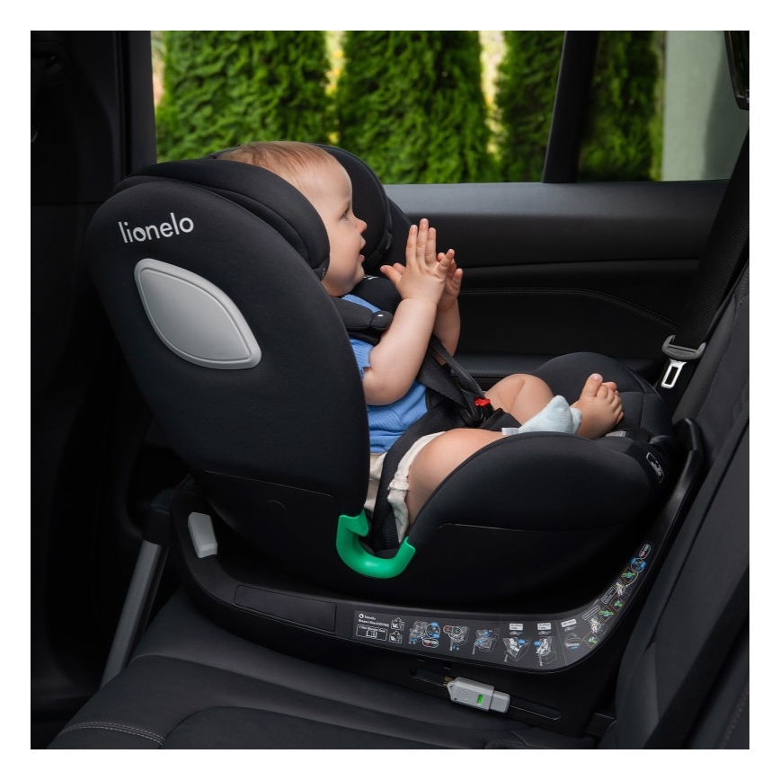 Lionelo - Automobilinė kėdutė su pasukama baze BRAAM i-Size 40-150 cm Juoda Carbon