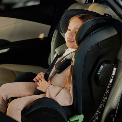Lionelo - automobilinė kėdutė su pasukama baze HARPER i-Size 76-150 cm juodas anglies raštas
