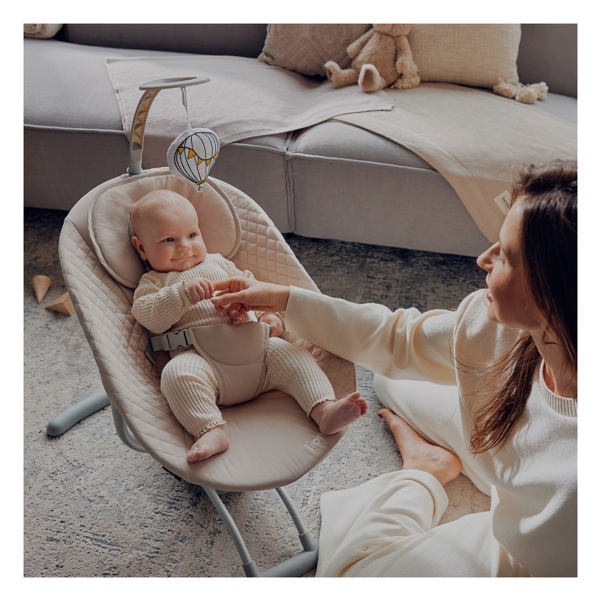 Lionelo - Kūdikio supynės su melodija RIO 4xC Smėlio latte + nuotolinis pultas