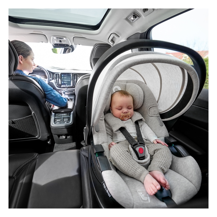 Lionelo - Sukama automobilinė kėdutė su baze MOXIE SET i-Size 40-87 cm smėlio spalvos