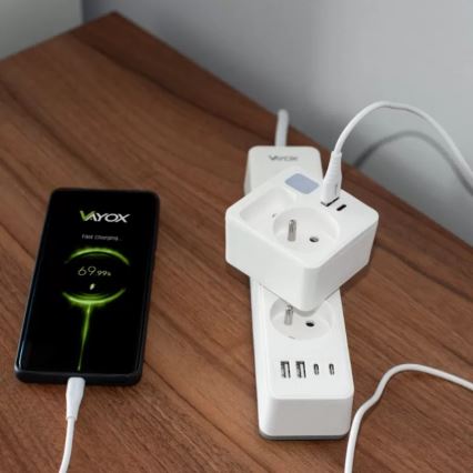 2 lizdų skirstomoji rozetė su USB-C ir USB-A bei LED apšvietimu LED/0,5W/230V 3000K