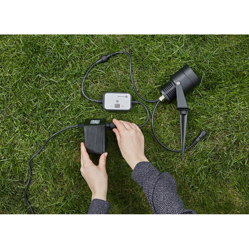Markslöjd 106936 - Sutemų jutiklis su laikmačiu GARDEN24 24V IP44