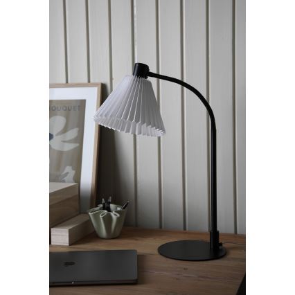 Markslöjd 108697 - Stalinis šviestuvas MIRA 1xE14/40W/230V juoda/balta