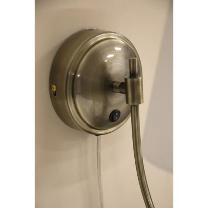 Markslöjd 108908 - Sieninis šviestuvas AMAR 1xE14/40W/230V baltas/žalvarinis