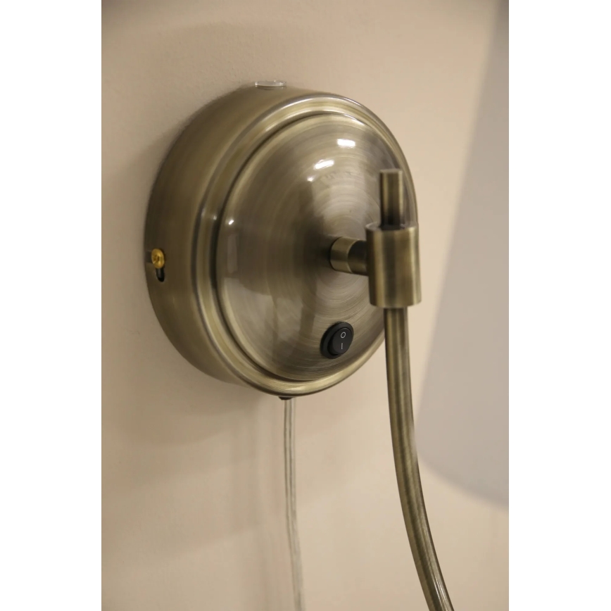 Markslöjd 108908 - Sieninis šviestuvas AMAR 1xE14/40W/230V baltas/žalvarinis
